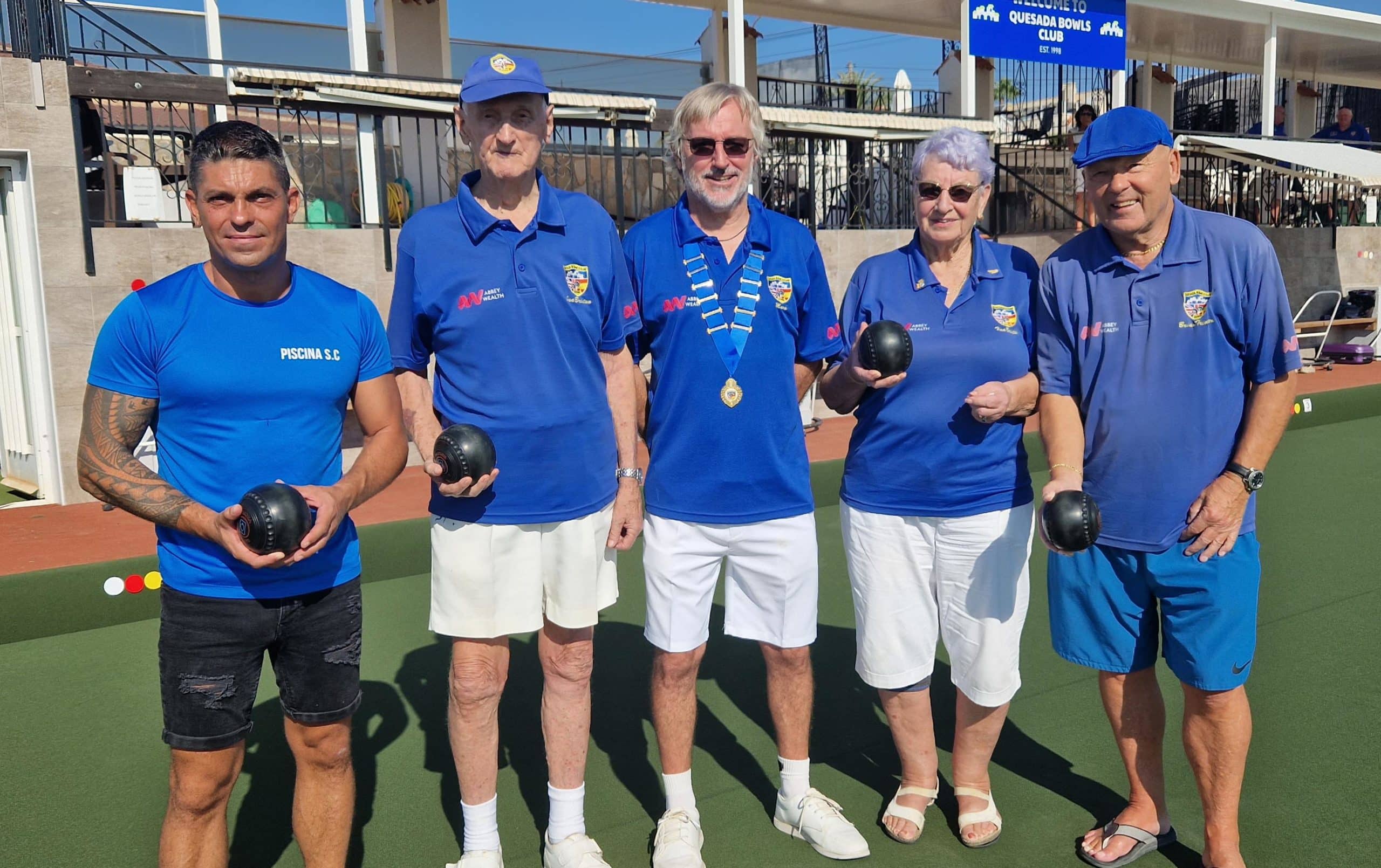 NUEVA ALFOMBRA PARA QUESADA BOWLS CLUB