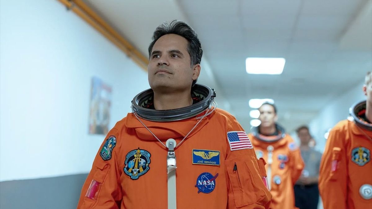 Mira la historia real del astronauta José Hernández en ‘A un millón de millas de distancia’ (vídeo)