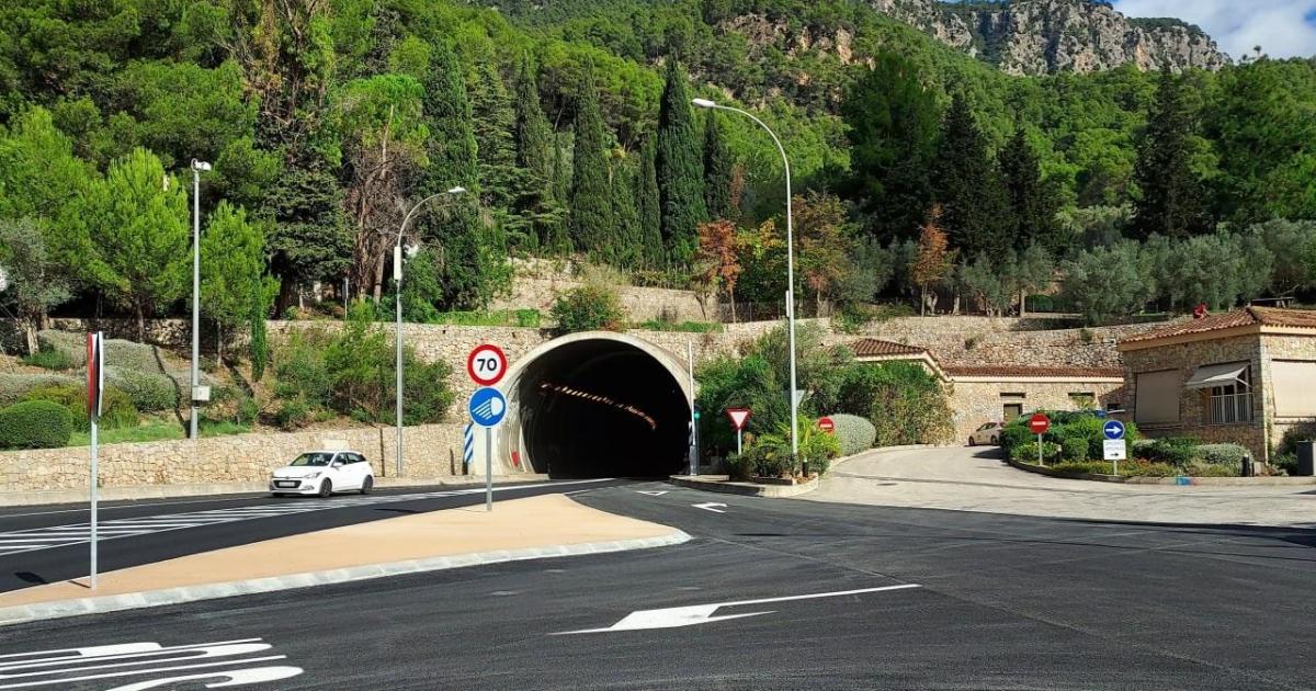 explorando el pasado y presente de Puerto Soller”