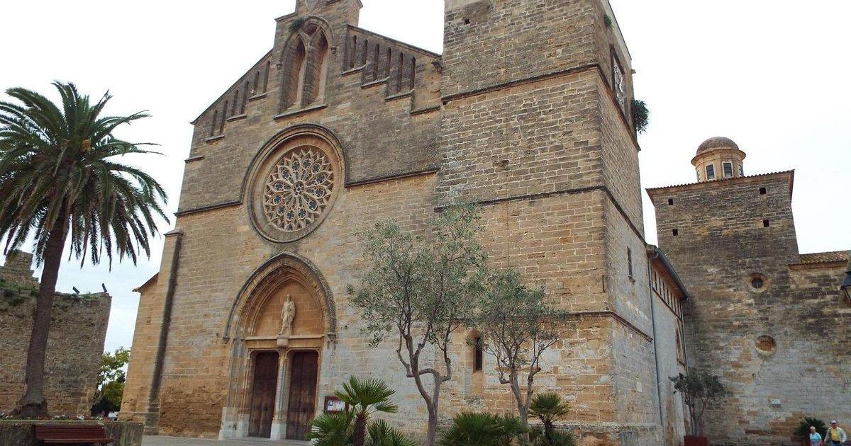En prisión preventiva por robo en la iglesia de Alcudia