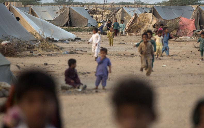 Los desastres climáticos desplazaron a 43 millones de niños en sólo seis años