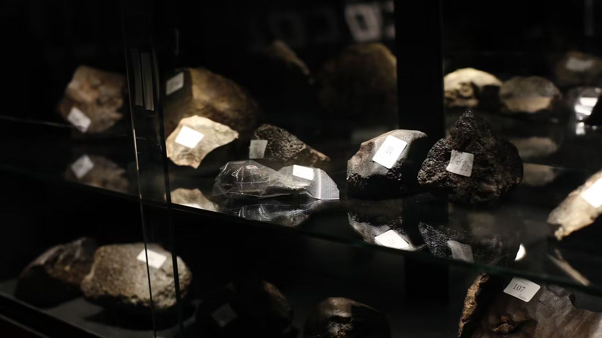 Las rocas espaciales y el polvo de asteroides son caros, pero no son los materiales más caros utilizados en la ciencia.