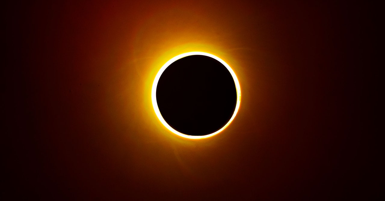 Cómo ver el eclipse solar del sábado