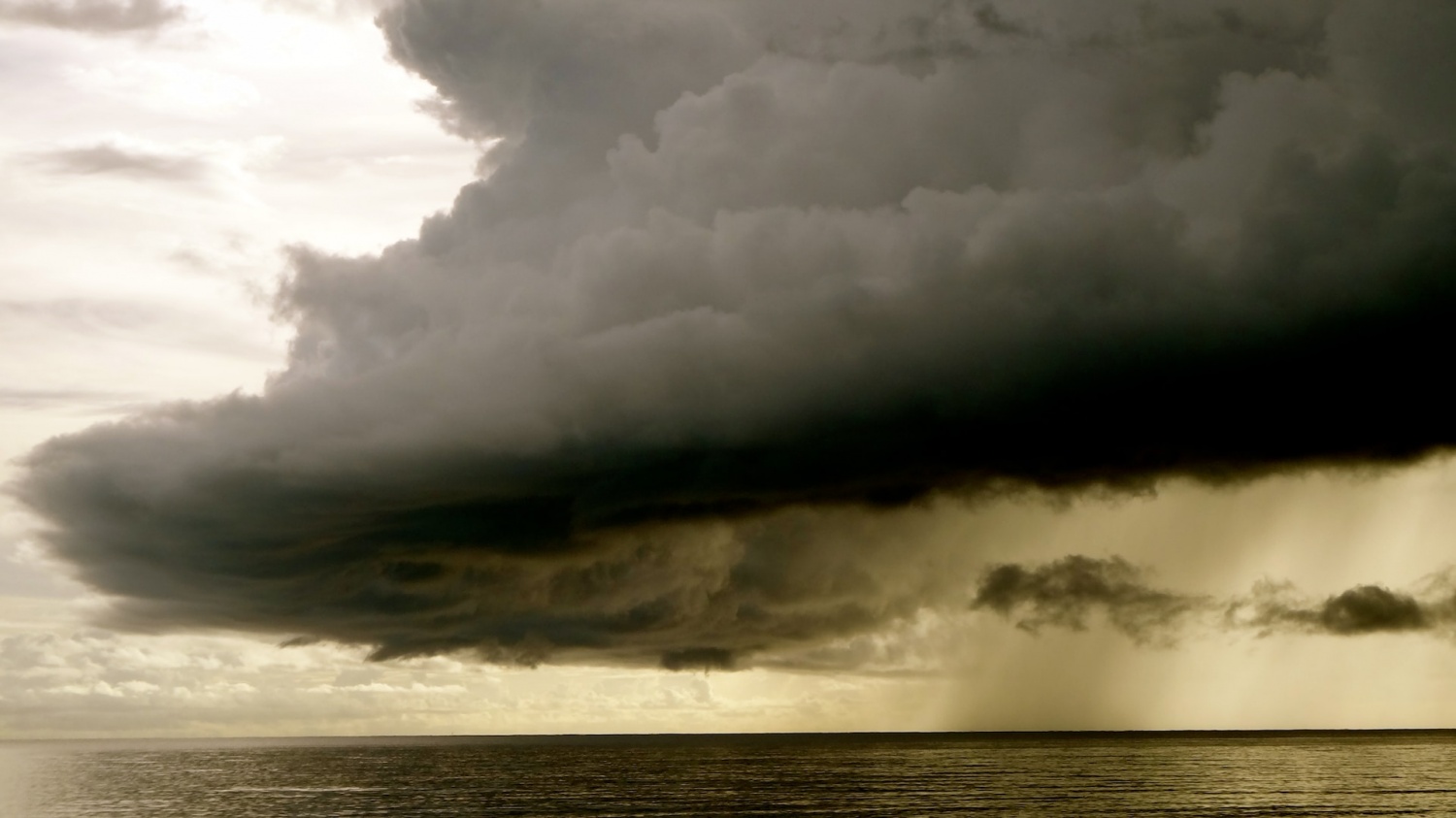 Perturbación tropical en el Atlántico: el nuevo sistema ‘AL92’ tiene un 70% de posibilidades de convertirse en tormenta en 48 horas: dice el NHC de EE. UU.