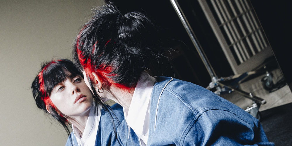 Billie Eilish une fuerzas con Gucci para lanzar nuevos bolsos hechos con material innovador