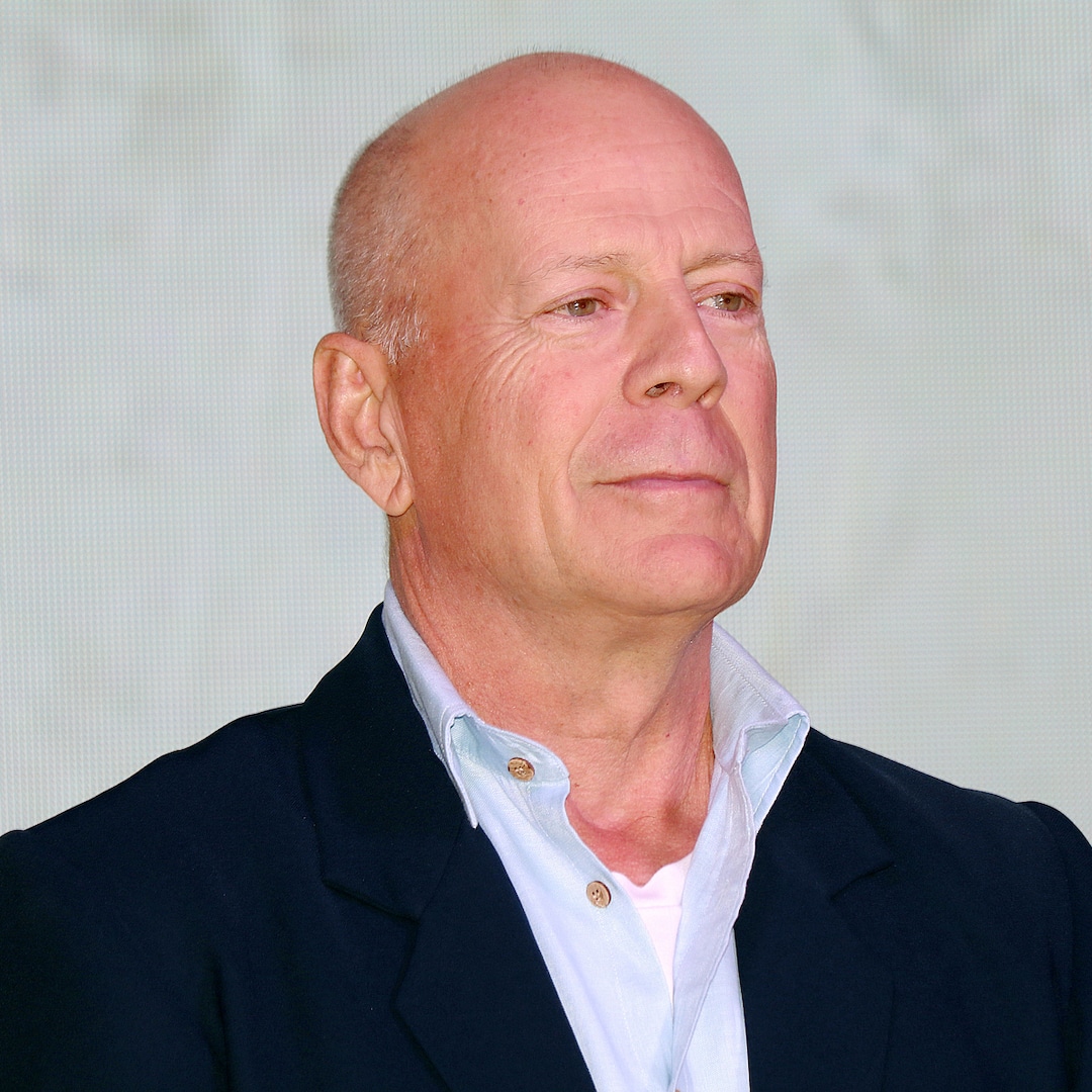 Bruce Willis “no es totalmente verbal” en medio de la batalla entre la afasia y la demencia
