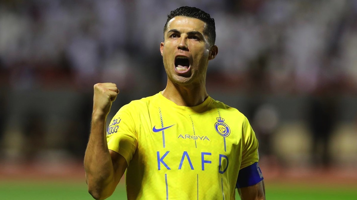 Irán niega informes de que Cristiano Ronaldo se enfrenta a 99 latigazos por ‘adulterio’ – Socialite Life
