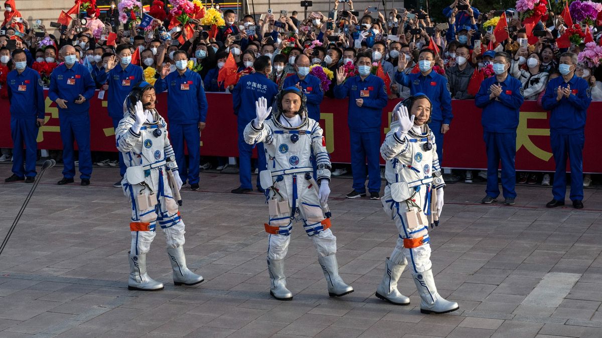 Vea el regreso de los astronautas chinos Shenzhou 16 a la Tierra esta noche (vídeo)