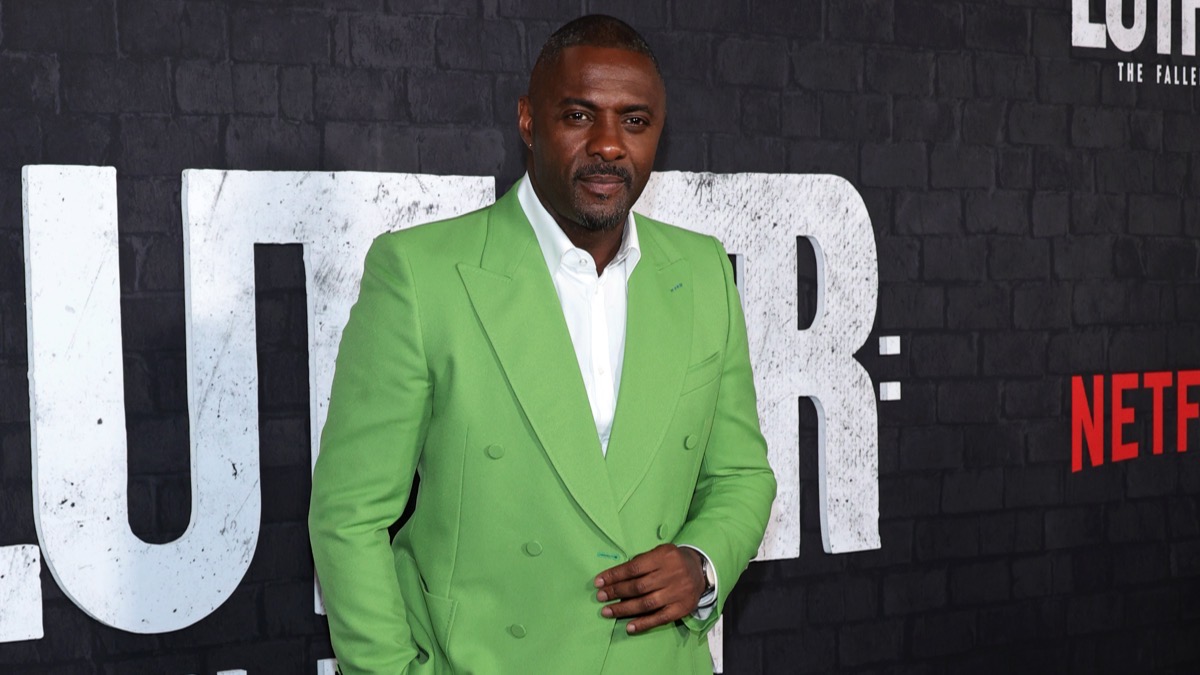 Idris Elba admite que está viendo a un terapeuta para mejorar su equilibrio entre el trabajo y la vida personal – Socialite Life