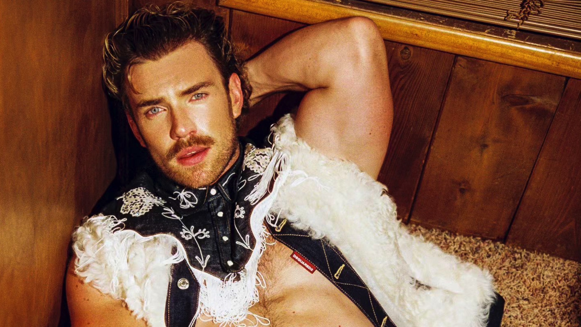 Zane Phillips, Derek Chadwick, Fernando Lindez, Sam Asghari y más Insta Snaps