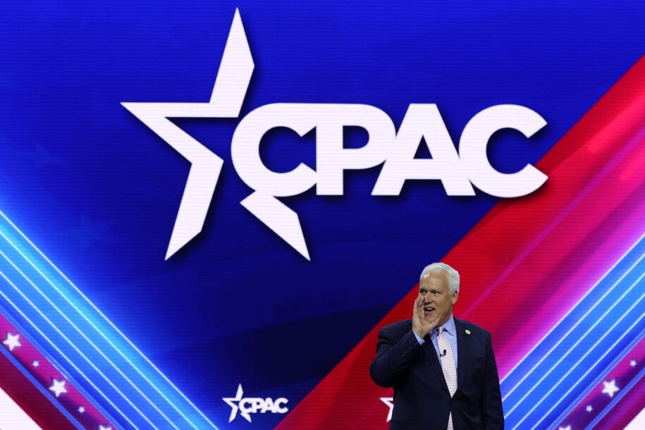 El grupo de conferencia más grande del conservadurismo está ahora en graves problemas