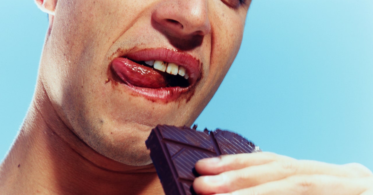 Cómo medir las calorías de una barra de chocolate… ¡con física!