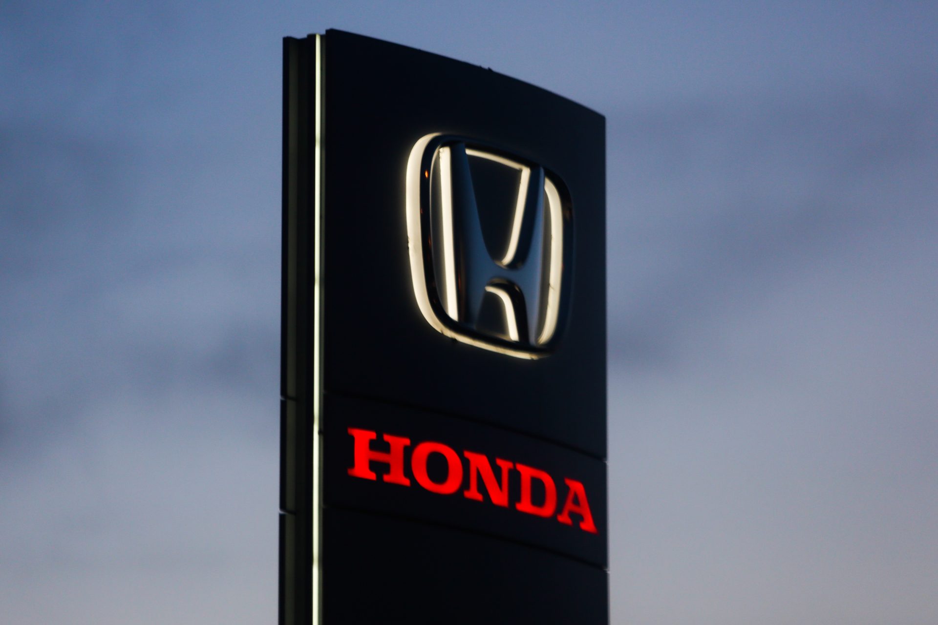 Honda retira del mercado casi 250.000 vehículos por posibles problemas con el motor