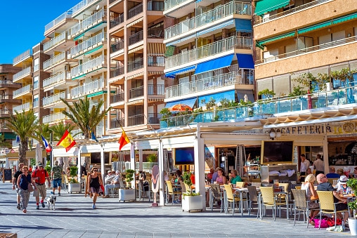 El Impuesto de Terrazas vuelve a Torrevieja después de 4 años