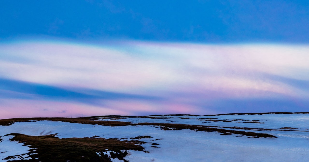 ¿La razón más extraña por la que los polos se están calentando tan rápido?  Nubes invisibles