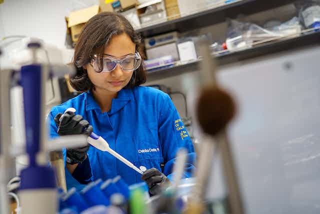 Los ‘materiales vivos’ diseñados podrían ayudar a limpiar la contaminación del agua algún día