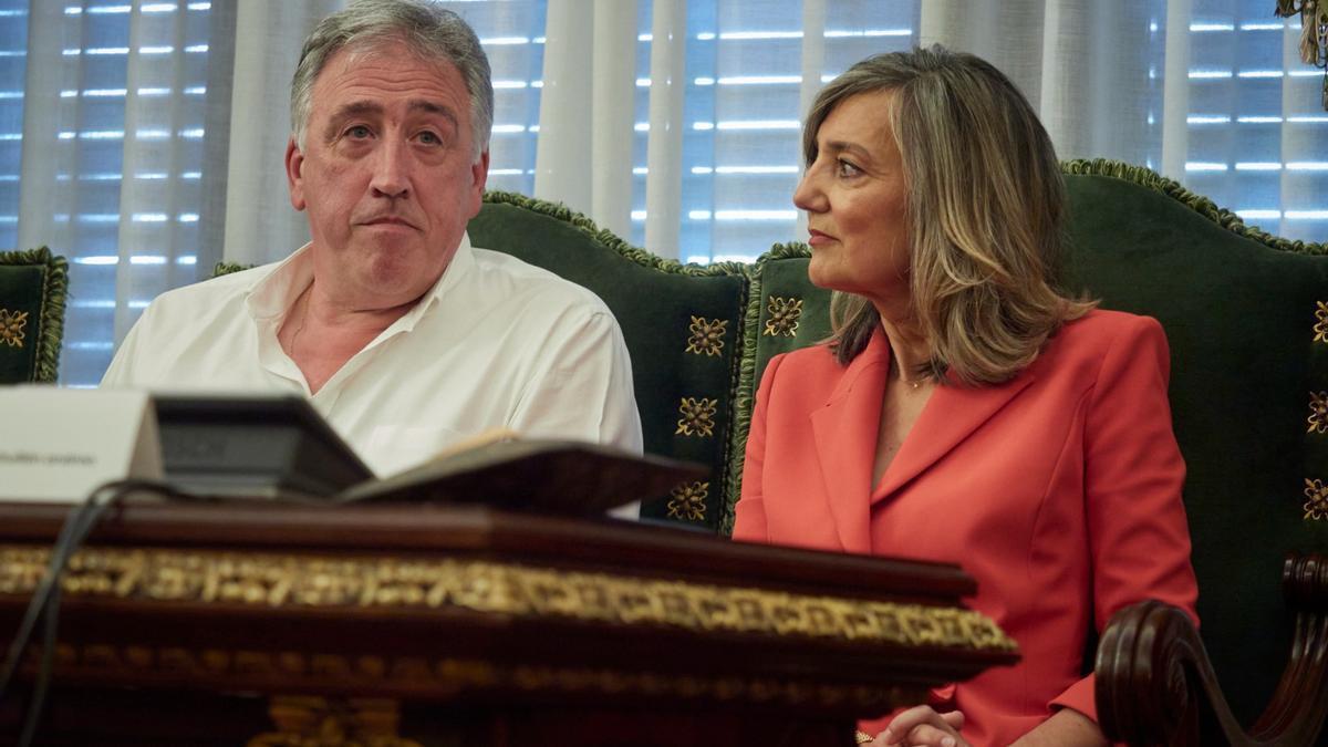 Sánchez entrega hoy la alcaldía de Pamplona a Bildu entre el recelo de los socialistas