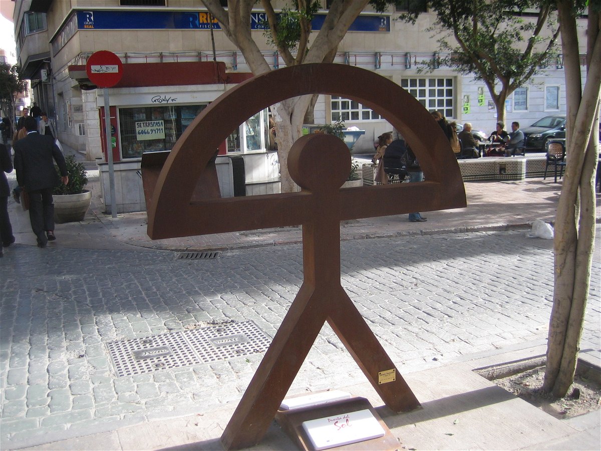 El hombre misterioso de Indalo « Euro Weekly News