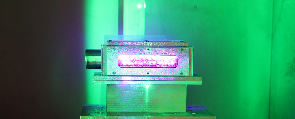 Un pequeño acelerador de partículas acaba de lograr un importante hito energético: ScienceAlert