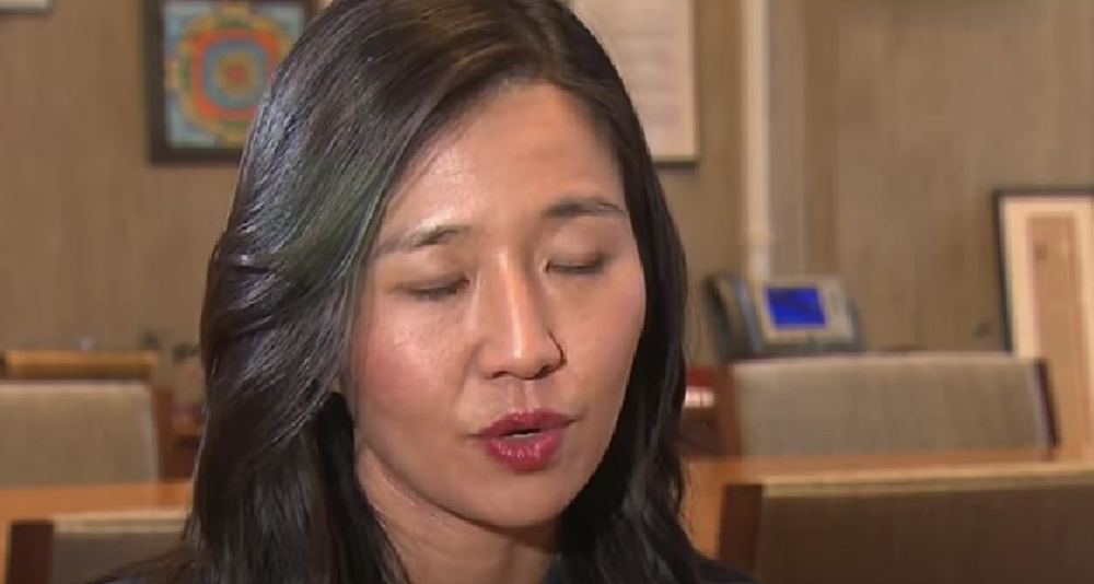 La alcaldesa de Boston, Michelle Wu, admite que la fiesta de Navidad racista de los ‘elegidos de color’ existe desde hace años