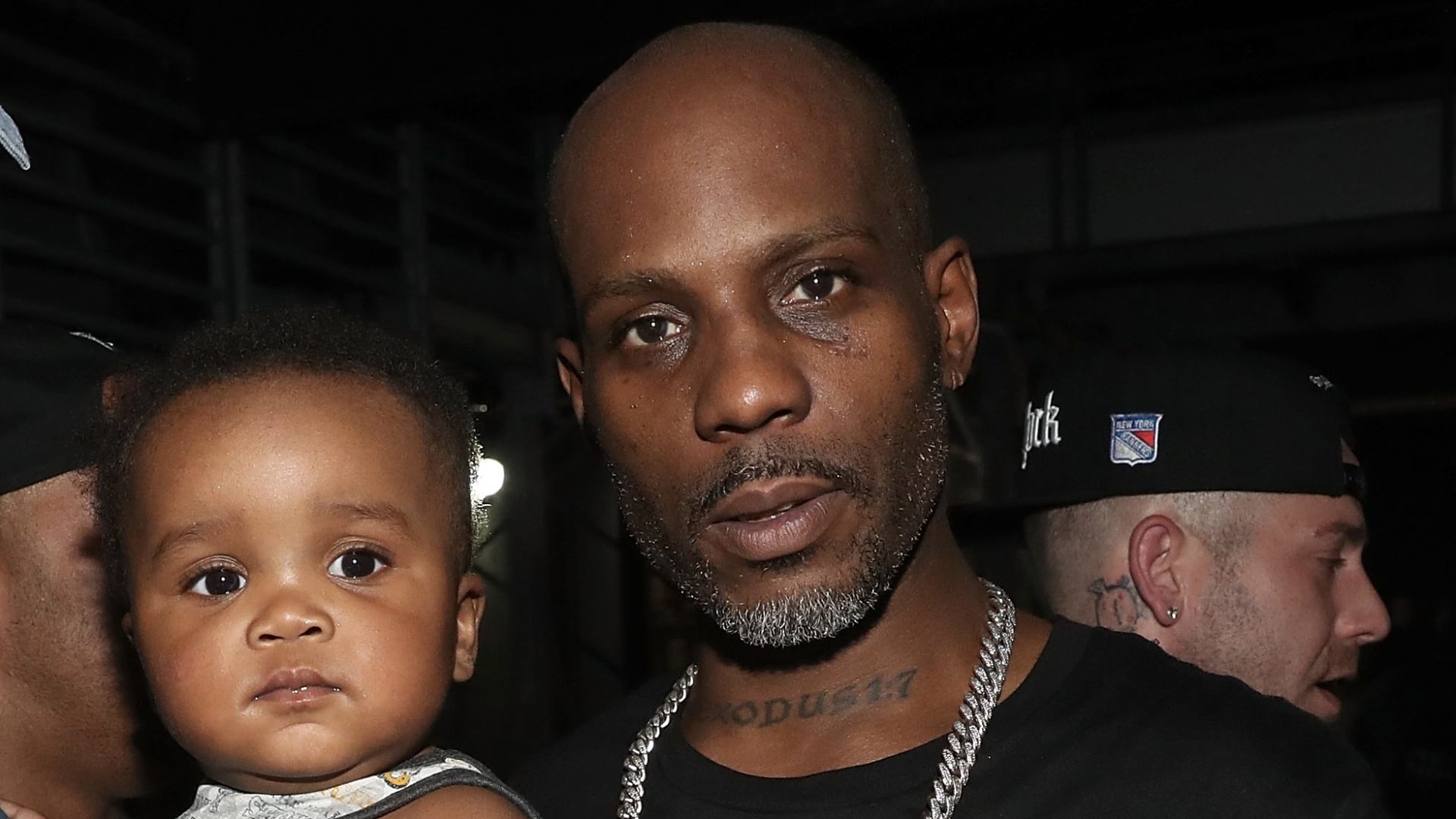 El hijo menor de DMX celebra el cumpleaños de su padre (Video)