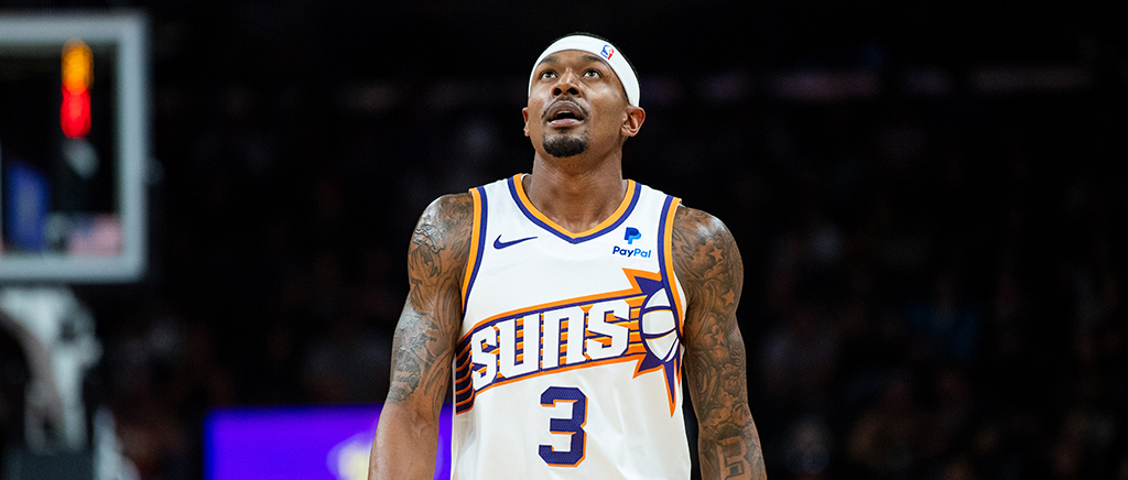 Bradley Beal dejó Knicks-Suns con una lesión en el tobillo en el primer cuarto