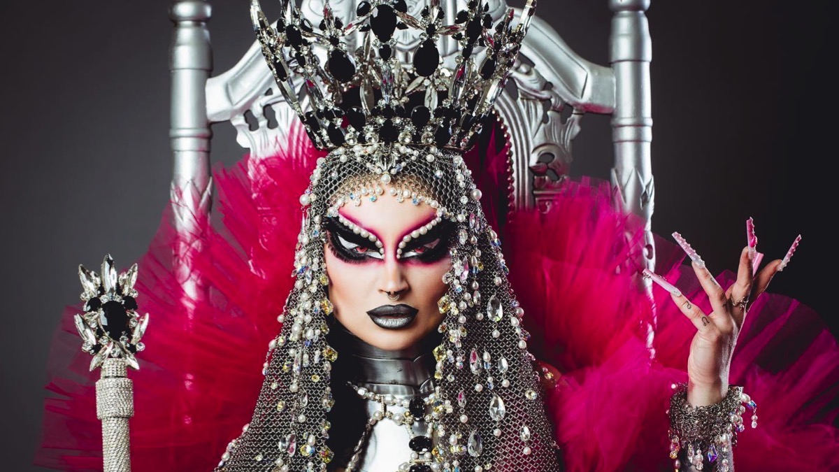 Conoce a la próxima superestrella drag de Alemania, Pandora Nox – Socialite Life