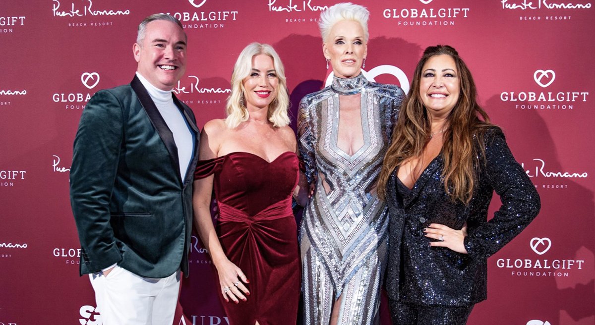 La Gala Mundial de Regalos de Navidad reúne a 200 personas « Euro Weekly News