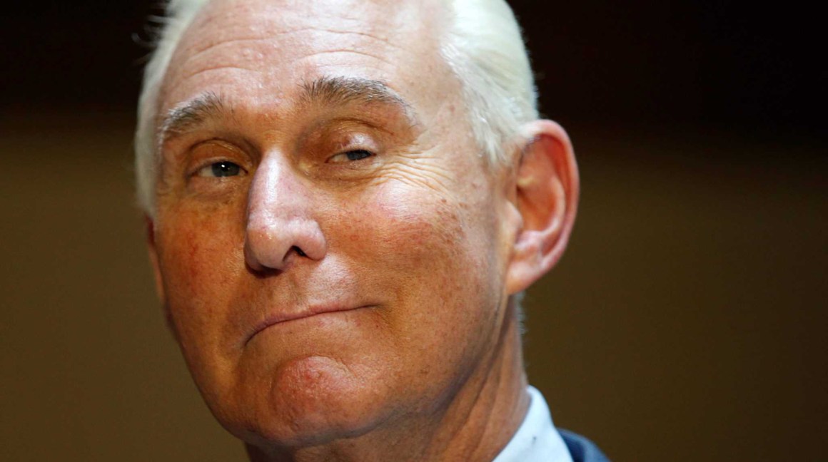 Roger Stone atrapado planeando el asesinato de los representantes Eric Swalwell y Jerry Nadler