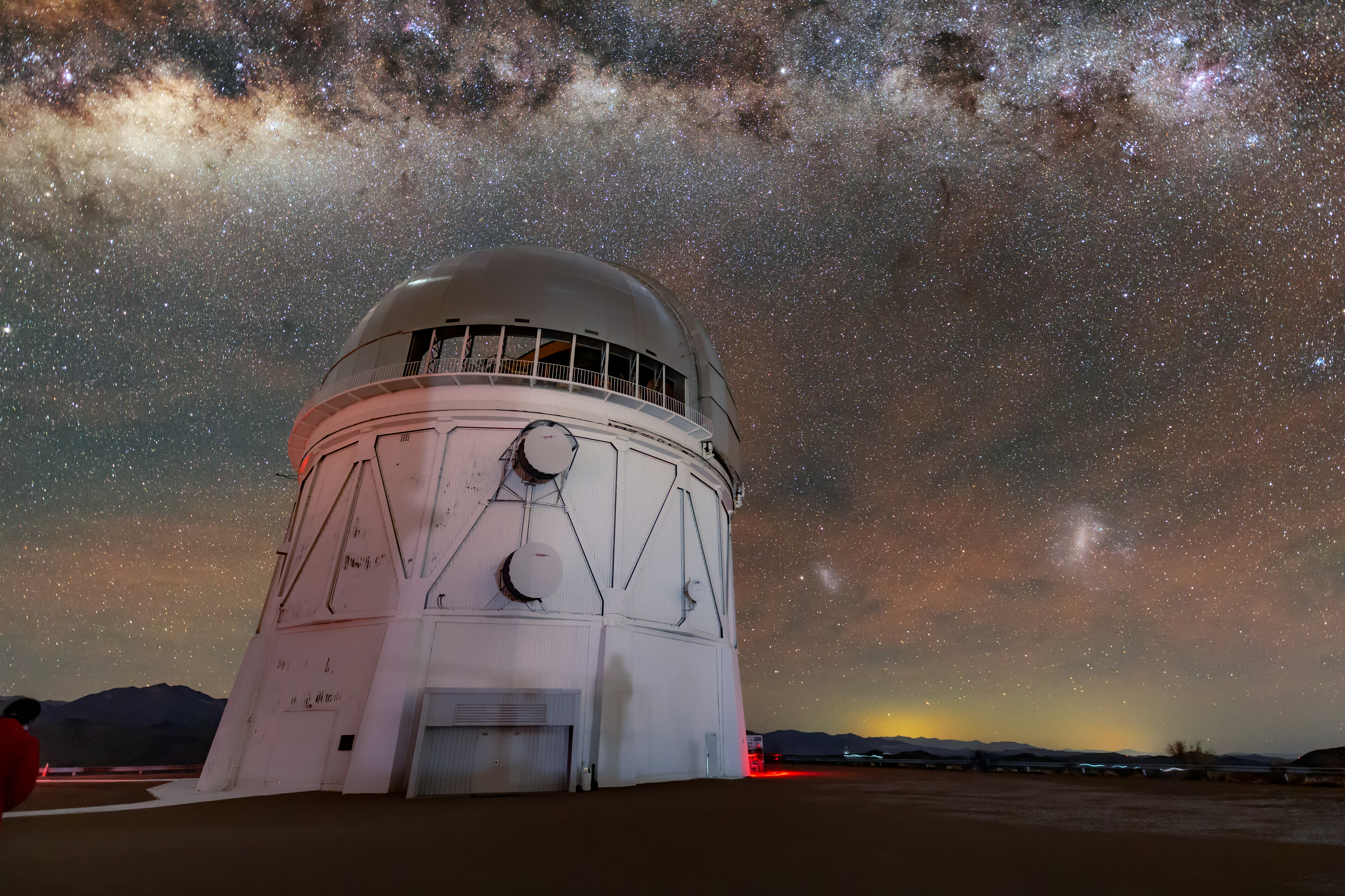 Un estudio de supernovas sin precedentes subraya el misterio de la energía oscura