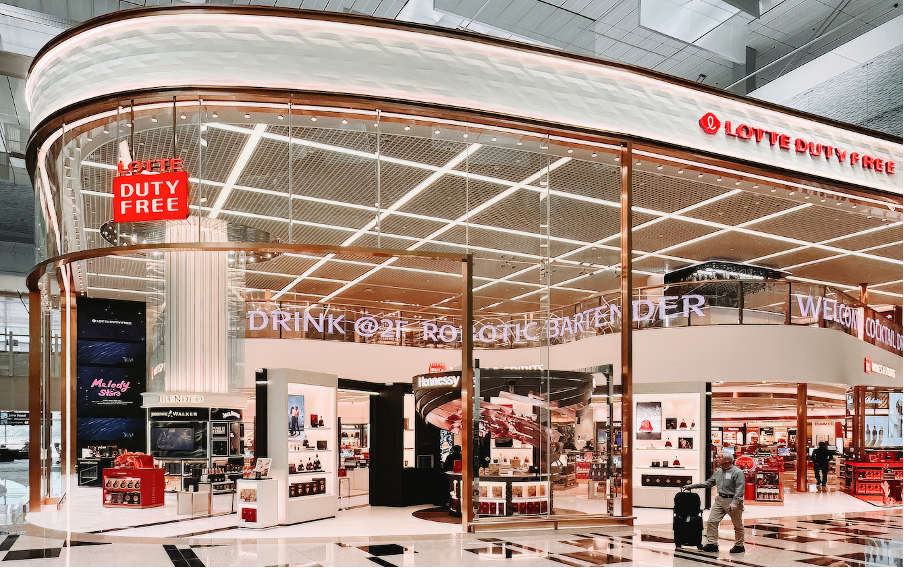 LOTTE DUTY FREE redefine el comercio minorista de viajes de lujo en la Terminal 3 del aeropuerto de Changi con tiendas exclusivas en tiendas y experiencias digitales innovadoras: los viajeros ahora tienen un paraíso para recargar energías y relajarse