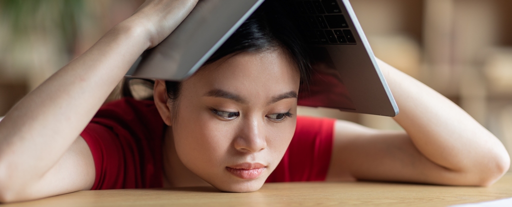 El aburrimiento en los exámenes es un problema grave y podría afectar sus calificaciones: ScienceAlert