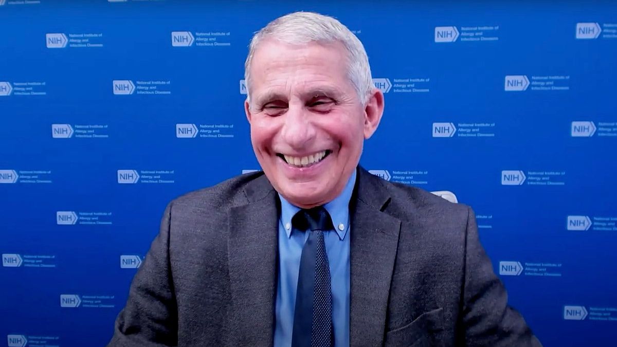 Anthony Fauci niega la ciencia que muestra que las políticas de COVID condujeron a la pérdida de aprendizaje en los niños