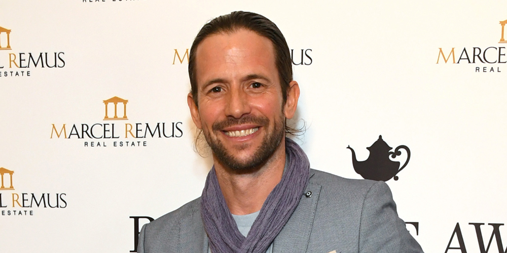 El actor Christian Oliver y sus dos hijas mueren trágicamente en un accidente aéreo