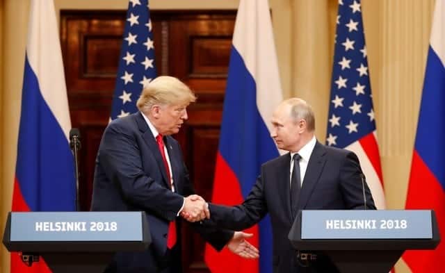 El ex primer ministro describe “espeluznante” que Trump esté asombrado por Putin