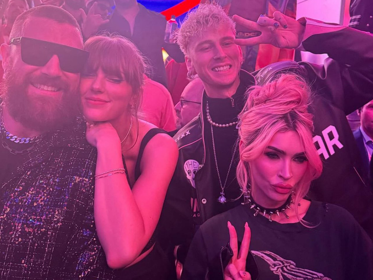 Taylor Swift y Travis Kelce se conversan con Megan Fox y MGK en el after-social del Super Bowl
