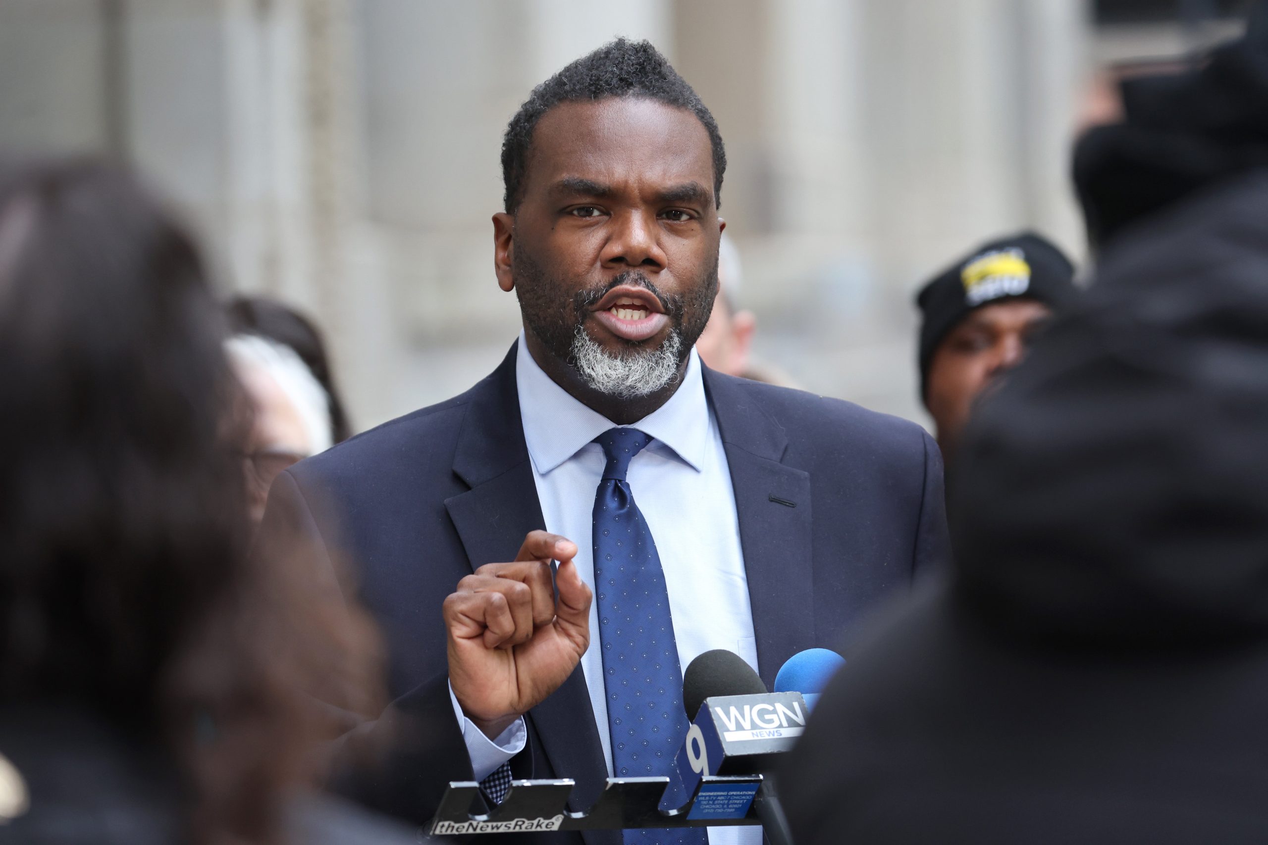 Chicago se convierte en la última ciudad en demandar a la industria petrolera por el cambio climático