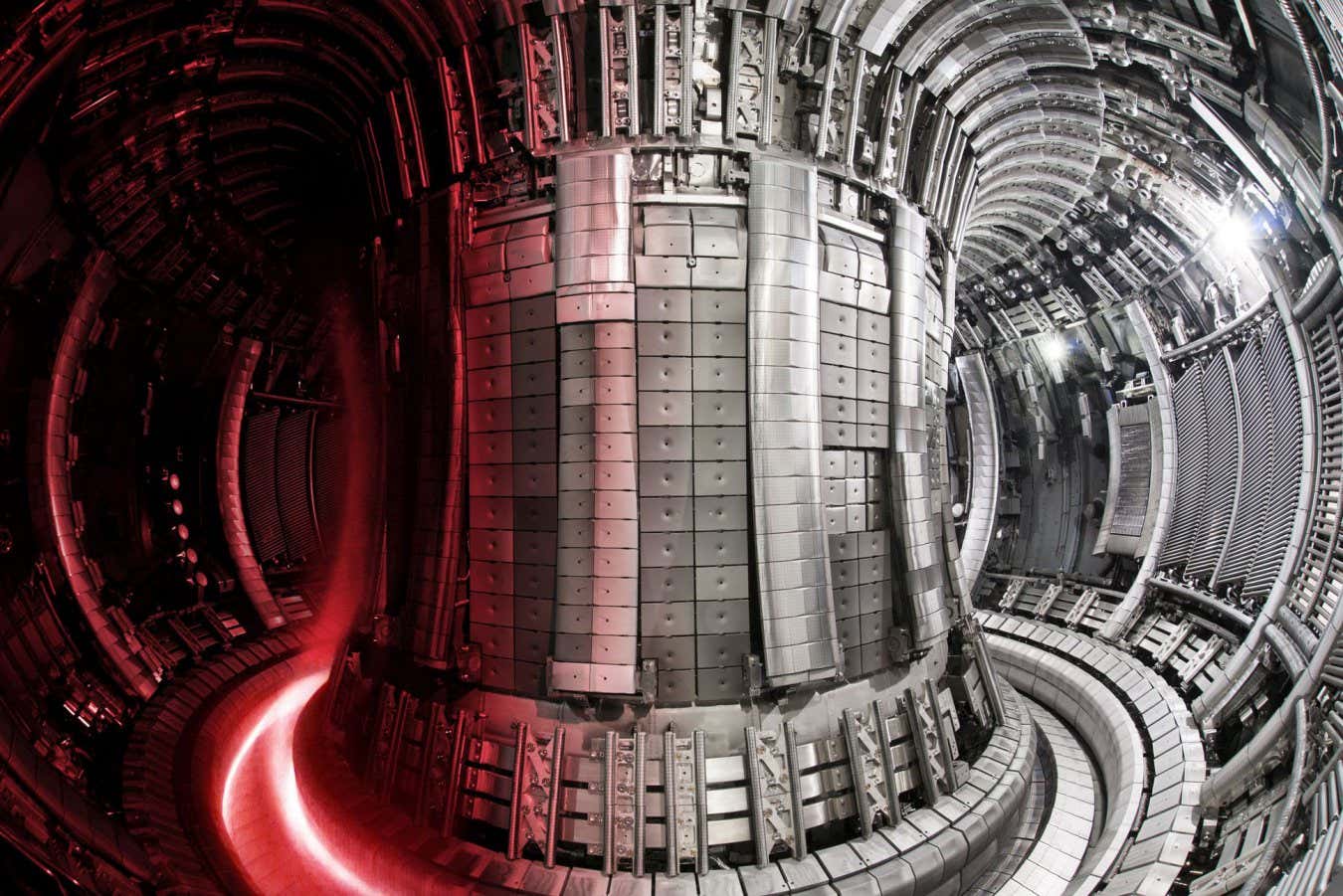El reactor de fusión nuclear JET del Reino Unido establece un nuevo récord mundial de producción de energía