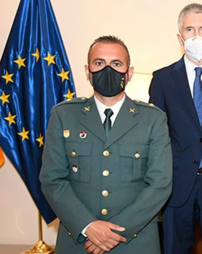 El principal policía antidrogas será juzgado en un juicio por soborno: el oficial condecorado tenía “amistad peligrosas con contrabandistas de hachís” en Cádiz, España