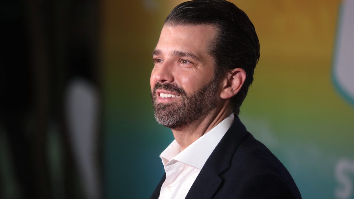 Carta que contiene polvo blanco enviada a la casa de Donald Trump Jr.