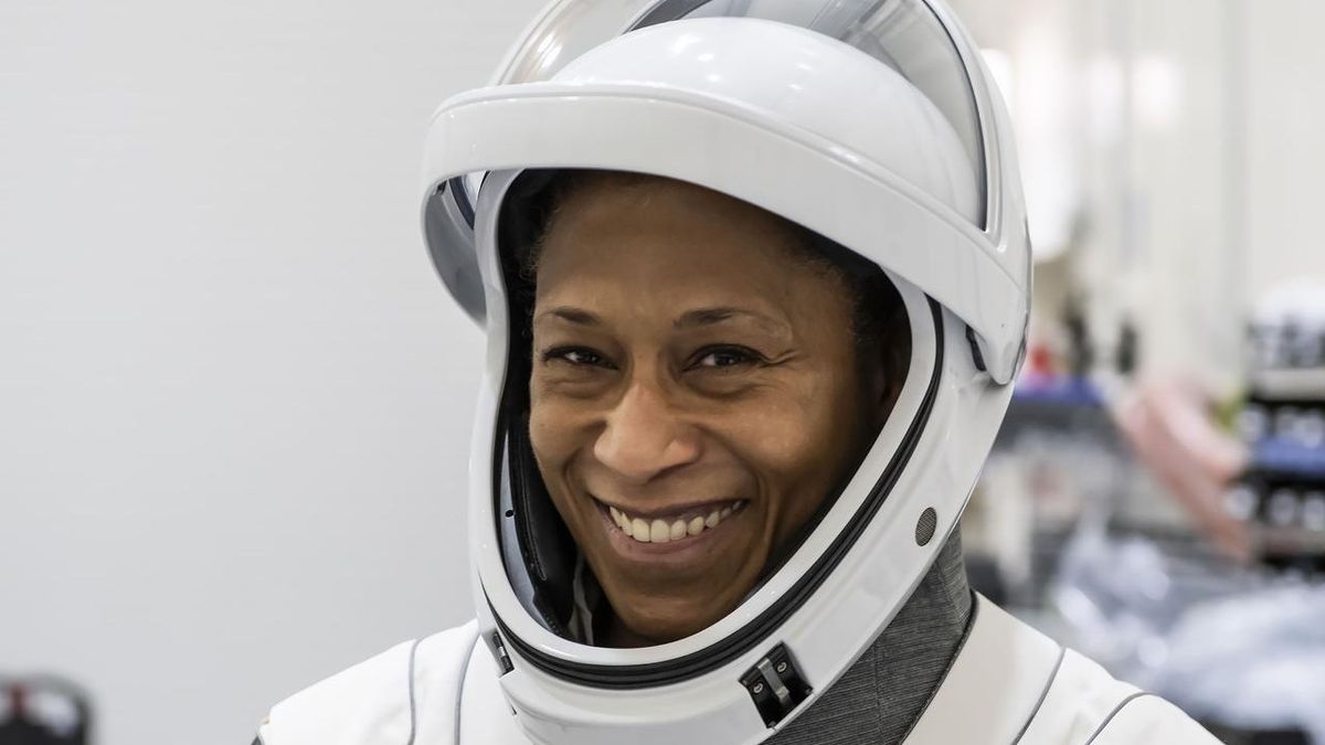 Por qué la astronauta de la NASA Jeanette Epps esperó 6 años más para una misión espacial a la ISS