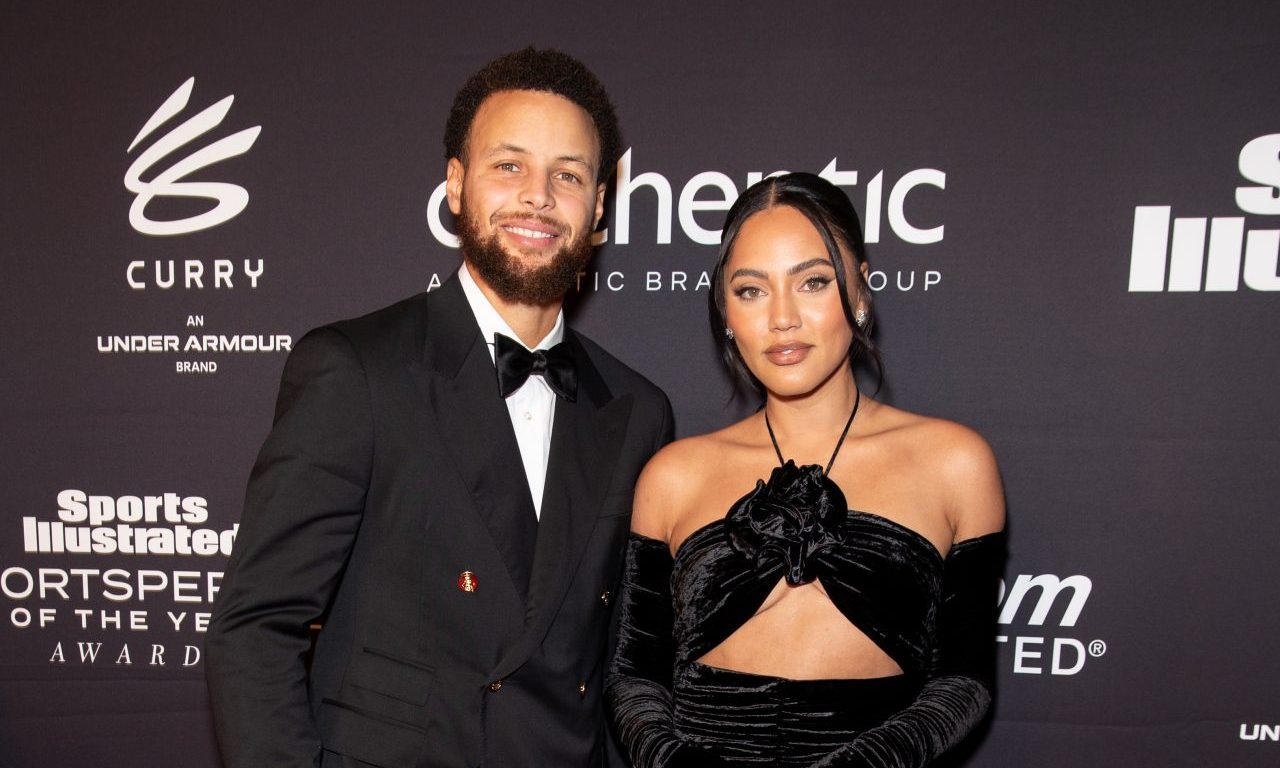 Ayesha Curry y Steph están embarazadas de su cuarto hijo (Fotos)