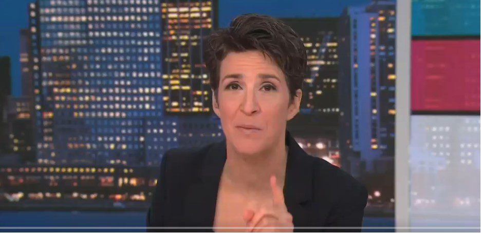 Rachel Maddow conecta los puntos entre la necesidad de efectivo de Trump y el regreso de Paul Manafort