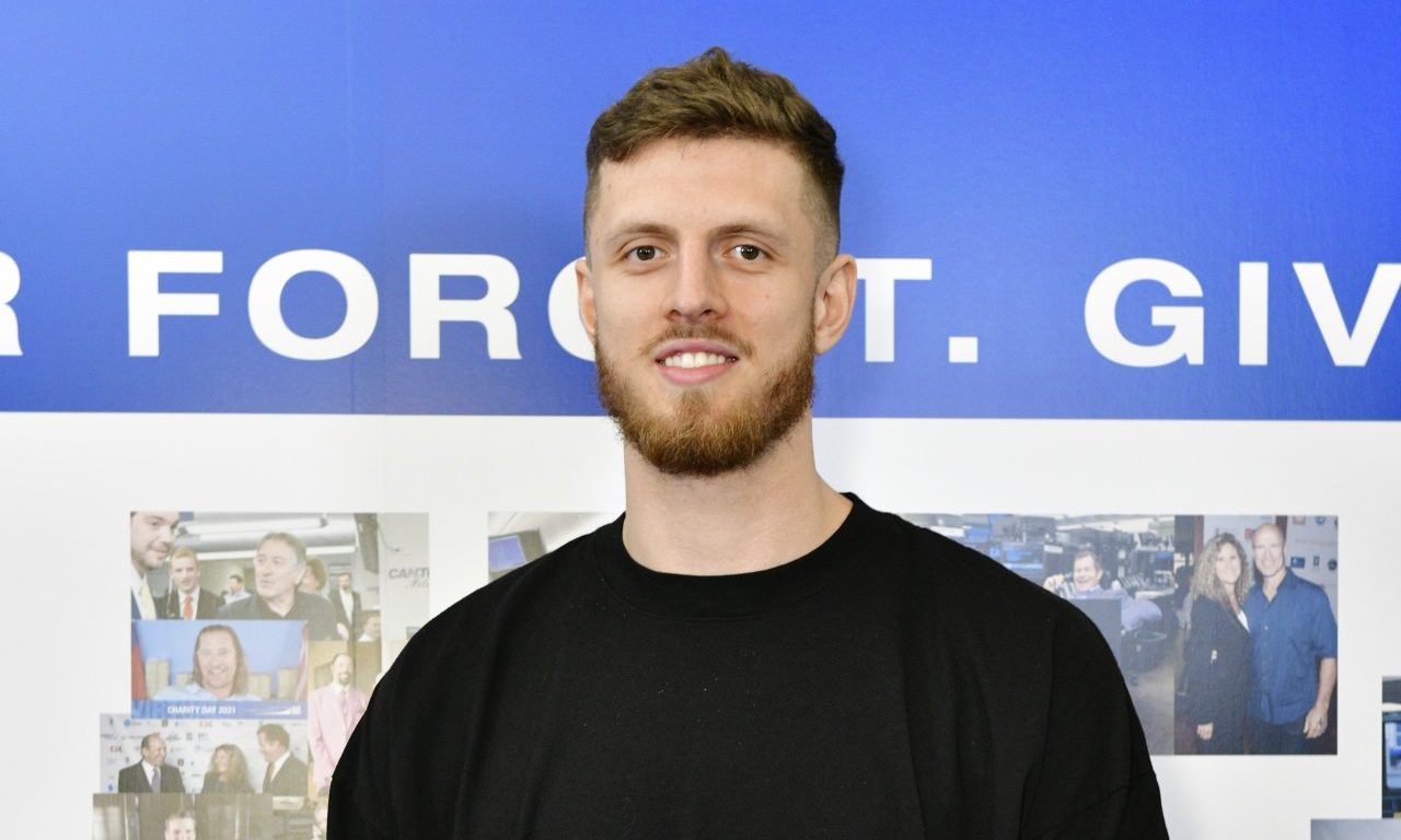 El jugador de la NBA Isaiah Hartenstein revela su “nivel de negritud”