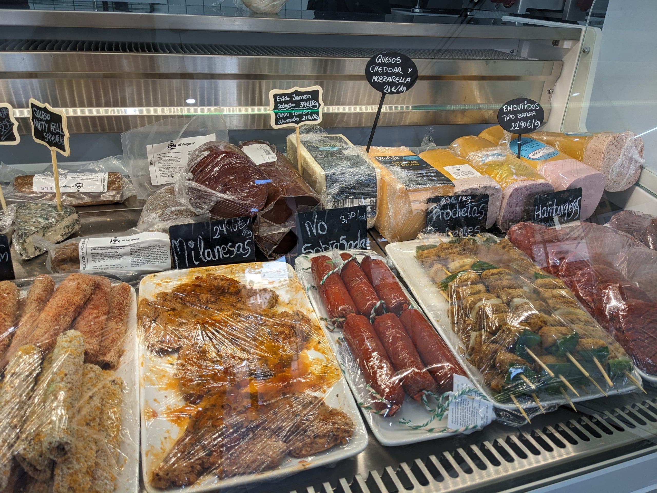 EXCLUSIVA: ‘Visité las nuevas carnicerías veganas del sur de España – estos eran mis platos favoritos’