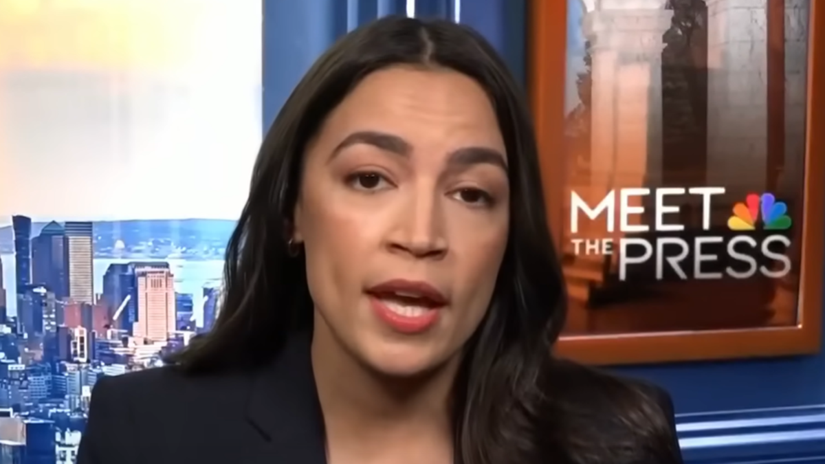 AOC duplica su afirmación de que ‘RICO no es un delito’: se pelea con Ted Cruz, graduado de la Facultad de Derecho de Harvard
