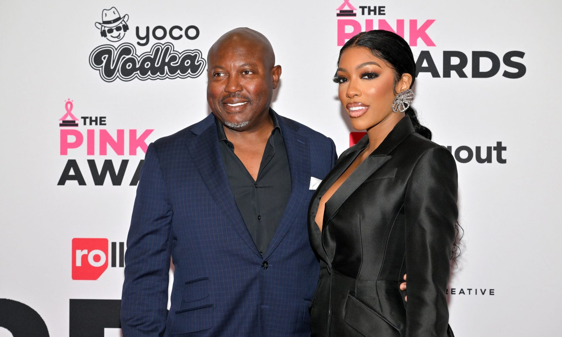 Simon Guobadia coquetea con la influencer en medio del troleo de Porsha Williams