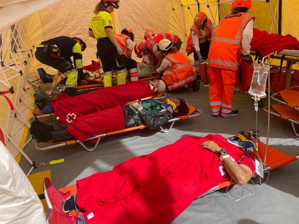 14.000 escolares participan en el simulacro del terremoto de Torrevieja