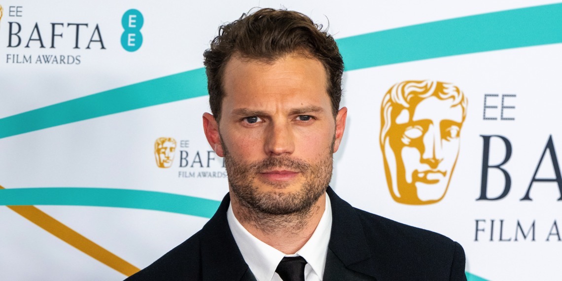 Jamie Dornan interpretará a gemelos idénticos en la nueva serie de Netflix The Undertow y más noticias – Socialite Life