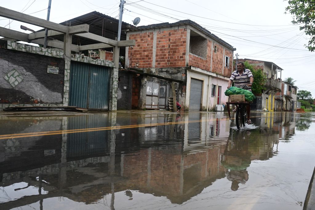 Inundaciones mortales en Brasil: tormenta severa mata a 20 personas y obliga a miles a evacuar